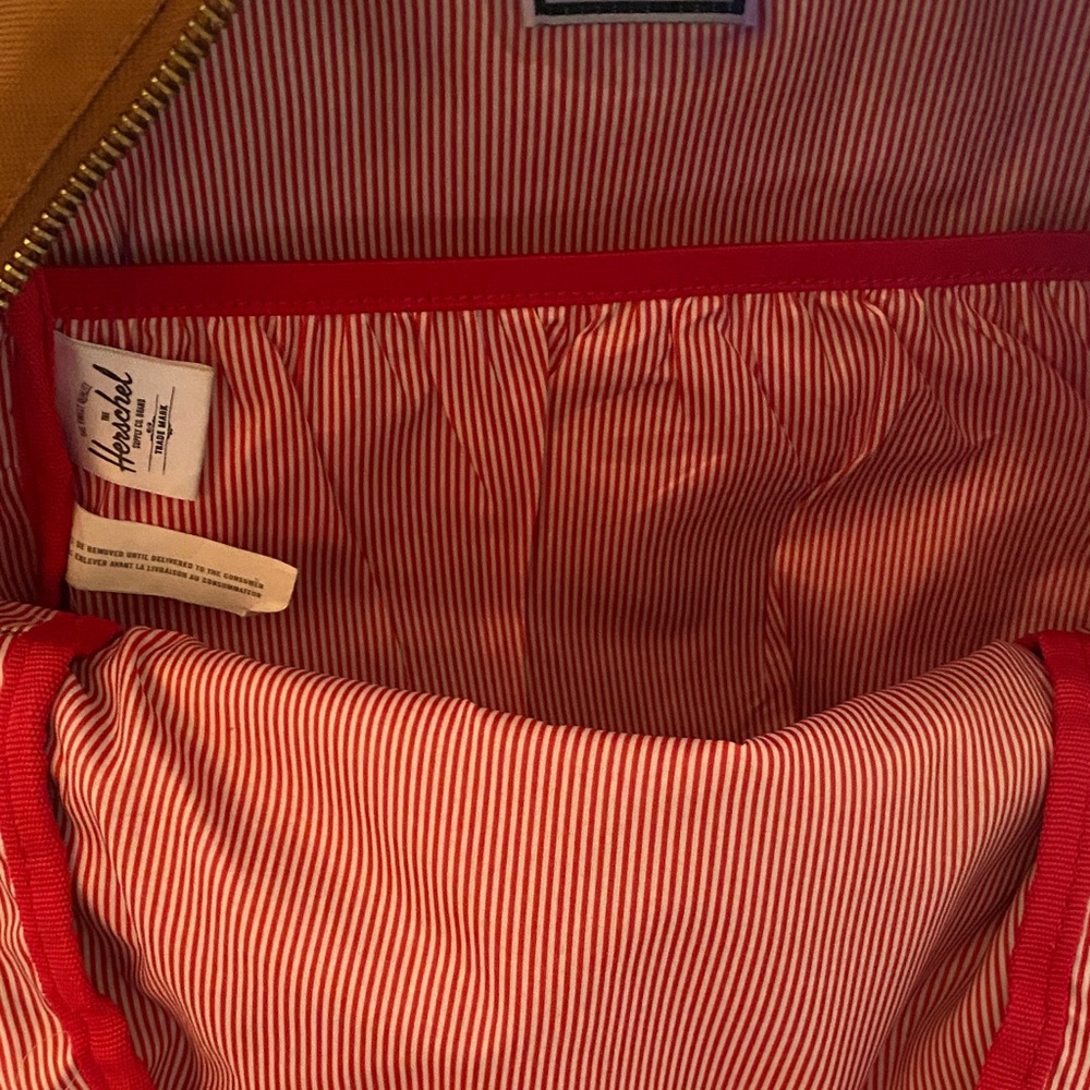 Herschel Supply Company Tan and Navy Backpack - Picture 4 of 6